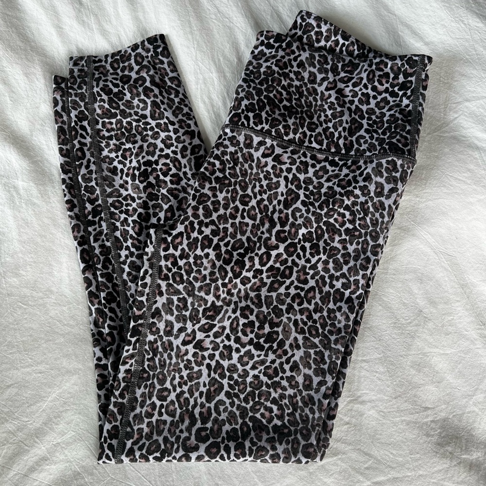 Varley Cheetah leggings